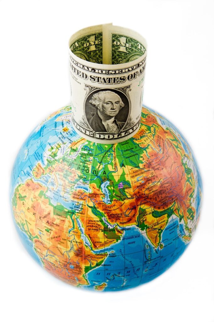 dollar, money, the globe, earth, green, cash, business, currency, usa, the crisis, bank, finance, bill, wealth, bank note